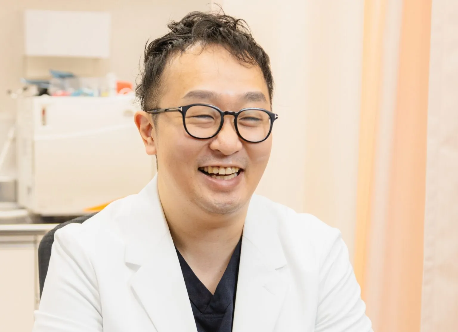 おなかと胃・大腸カメラと内科のクリニック写真